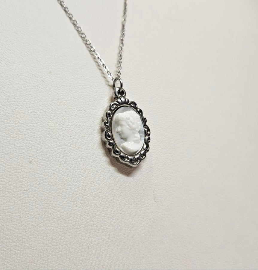 Μενταγιόν vintage!